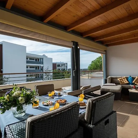 Akisol Moon Apartment
